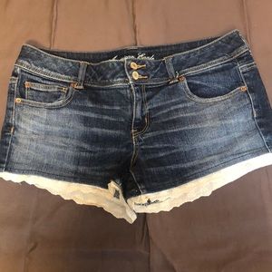 American Eagle Jean Shorts Size 14